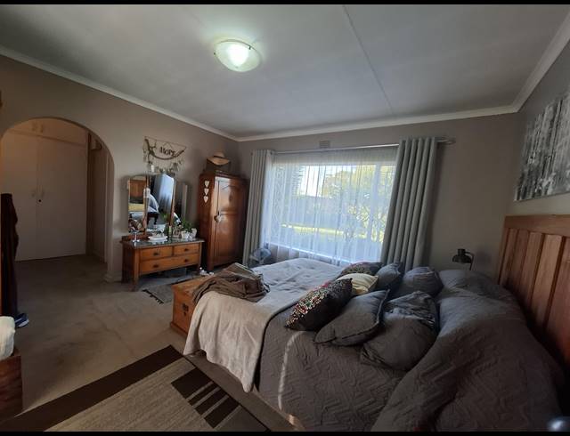 3 BEDROOM HOUSE FOR SALE IN SUNAIR PARK